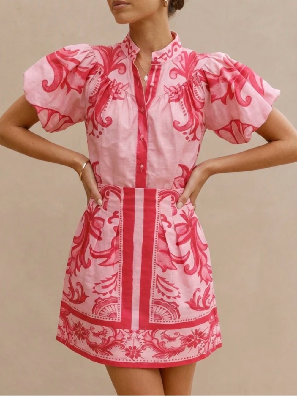 Blouse and matching Skirt Set